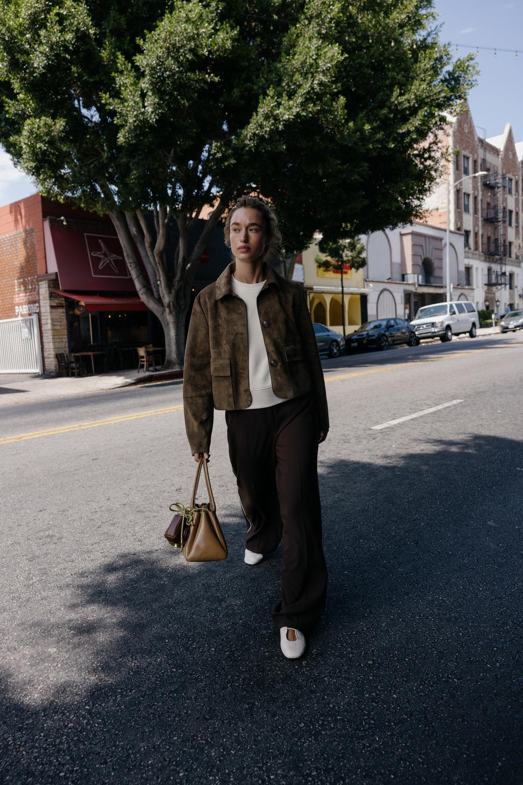 Mira | Classic Button Jacket