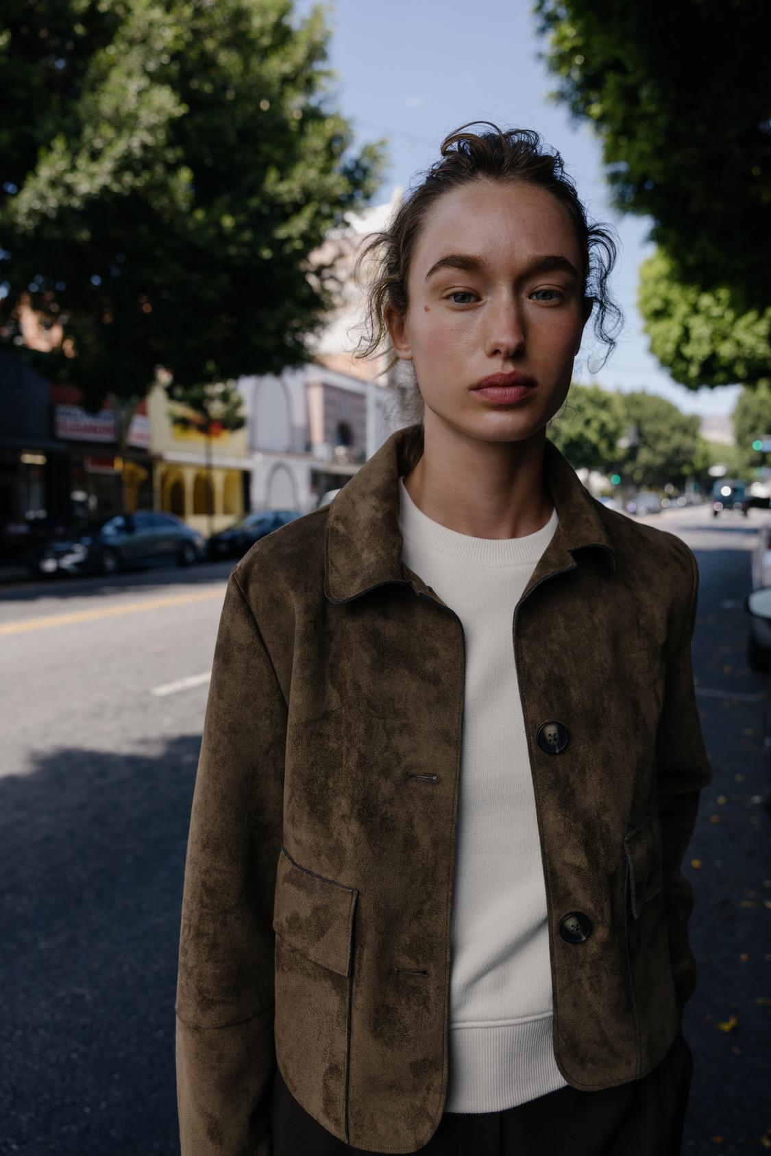 Mira | Classic Button Jacket