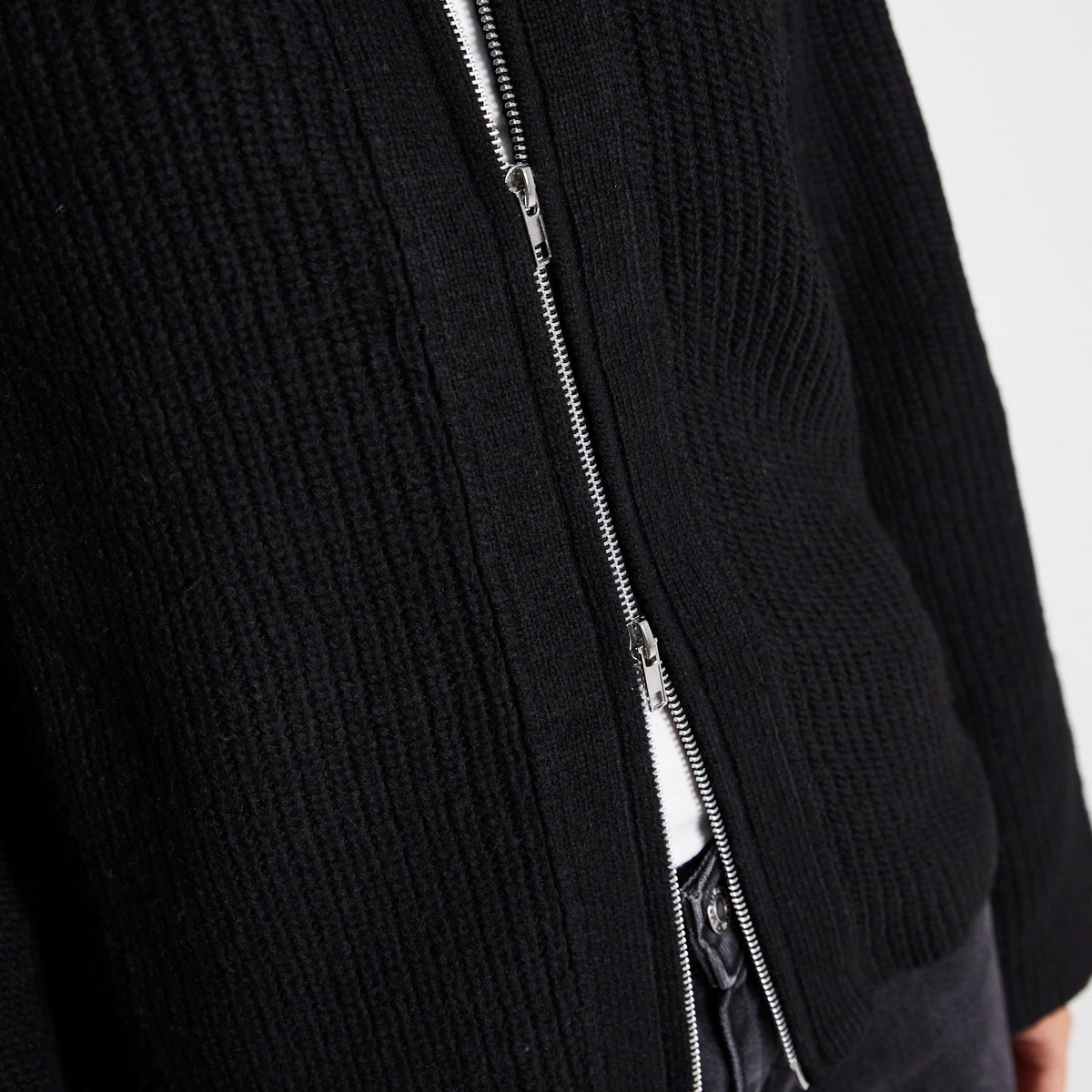 Liora | Ribbed Zip Cardigan