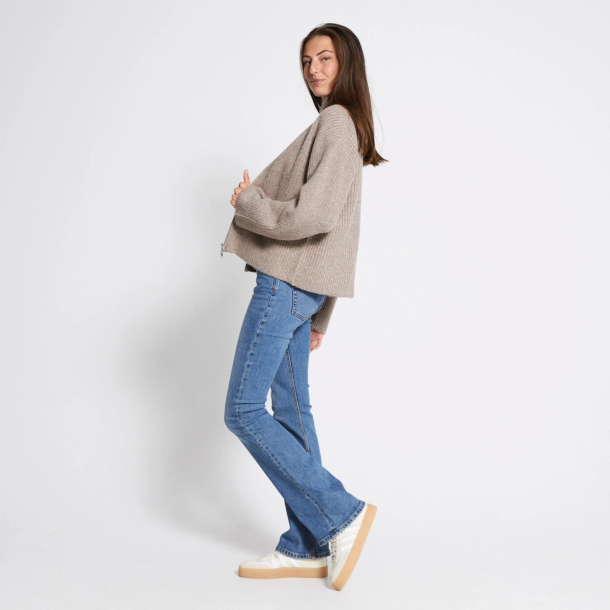 Liora | Ribbed Zip Cardigan