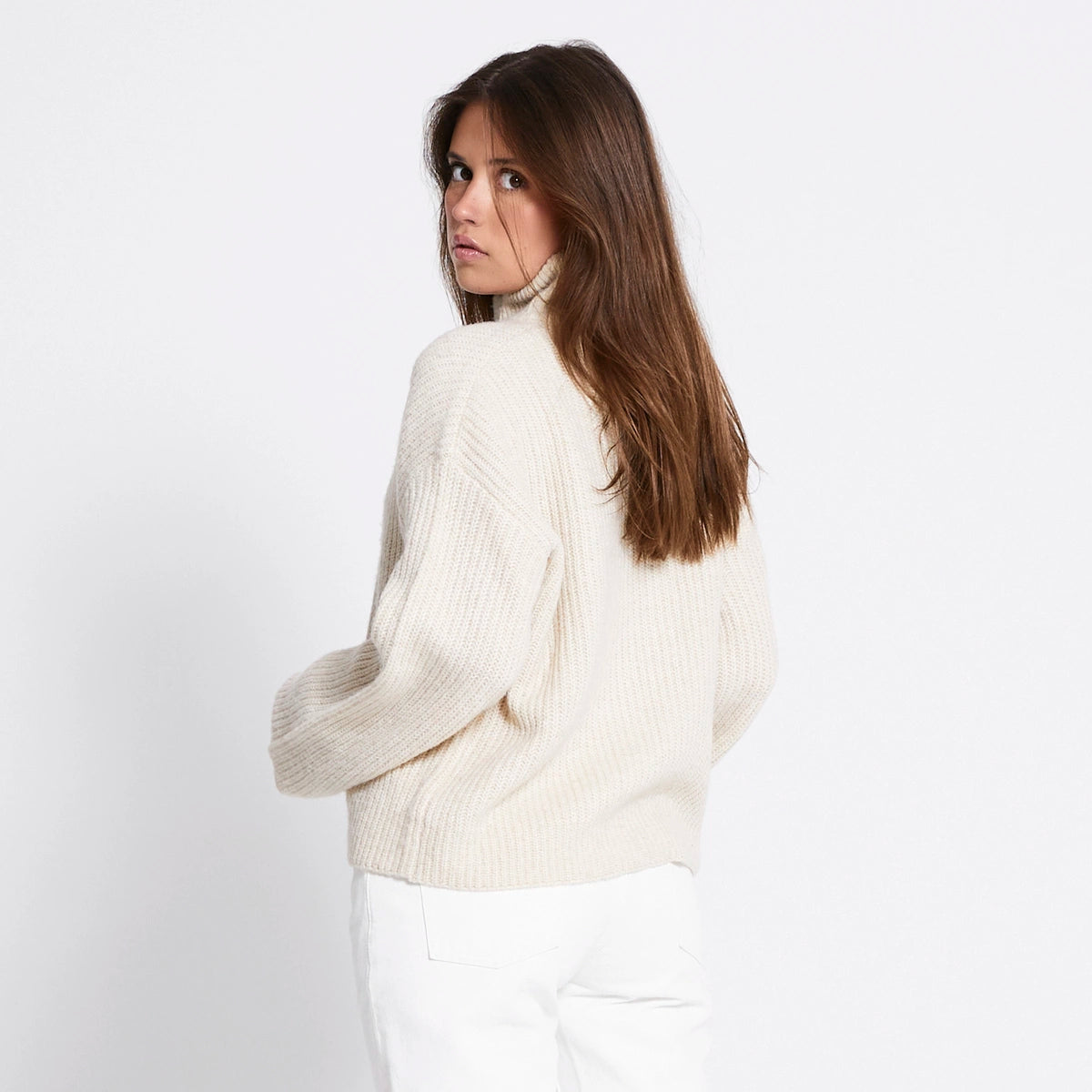 Liora | Ribbed Zip Cardigan