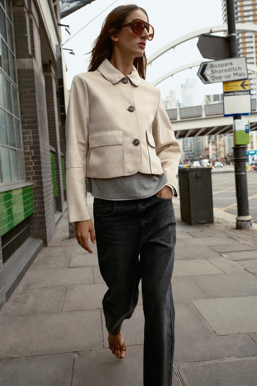 Mira | Classic Button Jacket