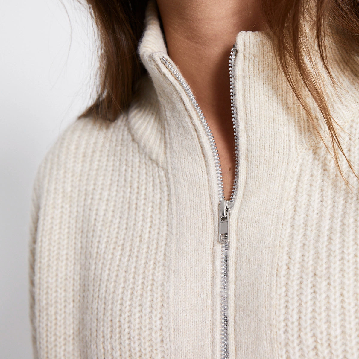 Liora | Ribbed Zip Cardigan