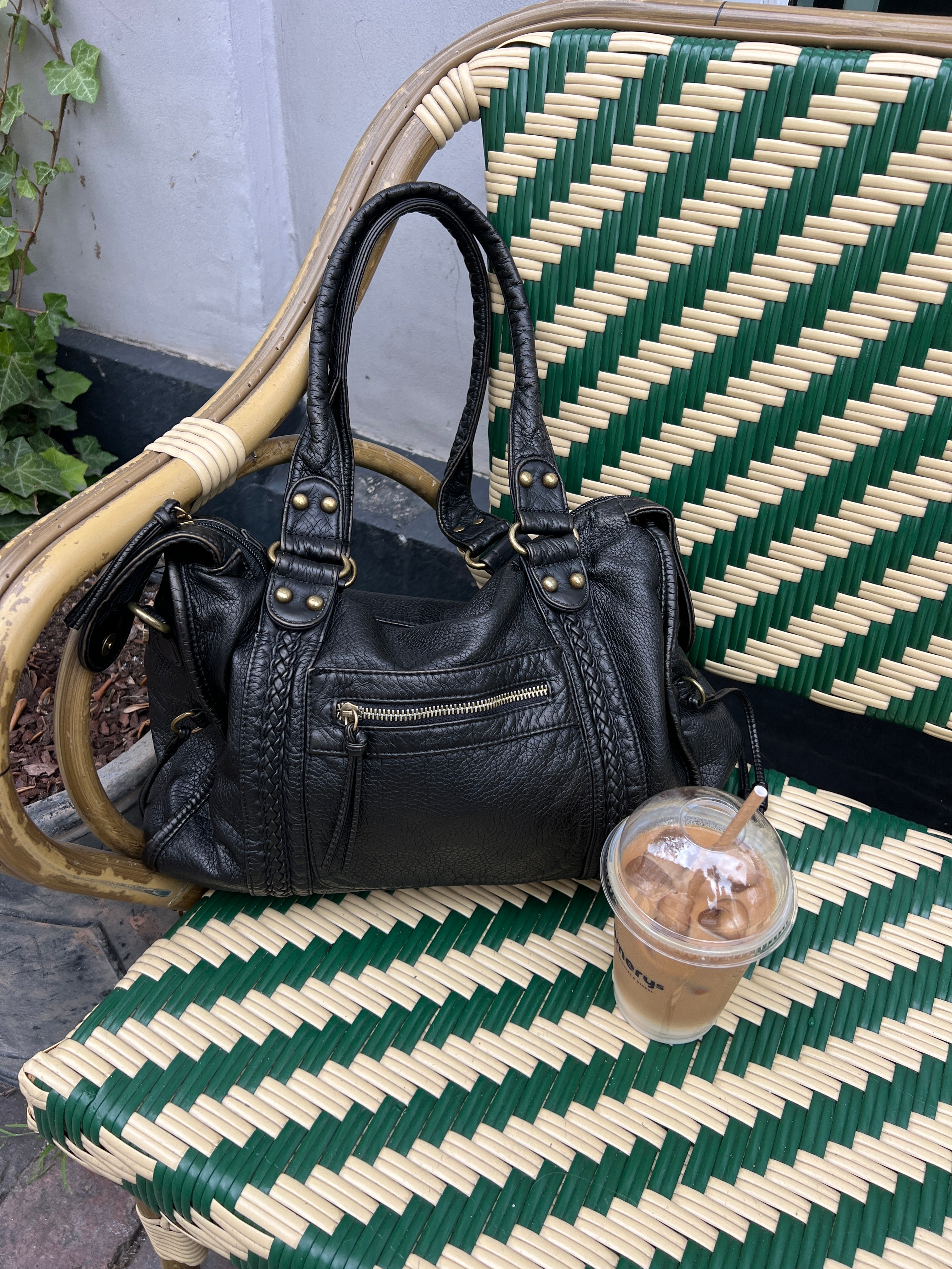 Saga | Detail Shoulder Bag