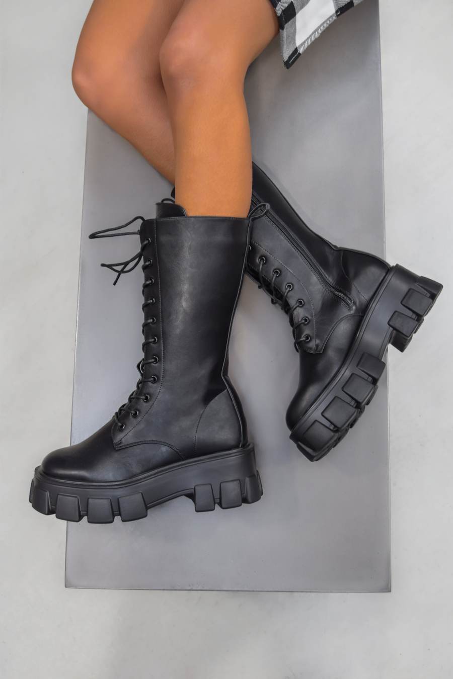 Chunky Mid Boots