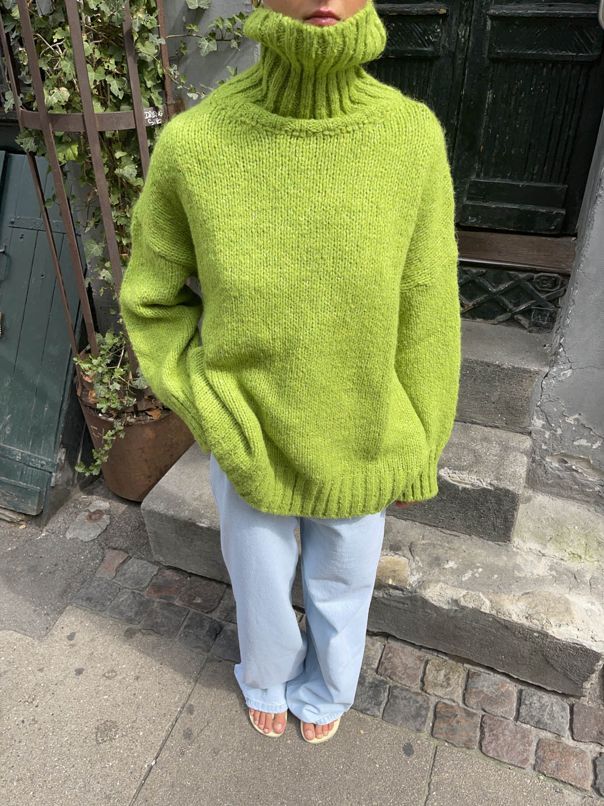 Valdamara | Ribbed Turtleneck Knit